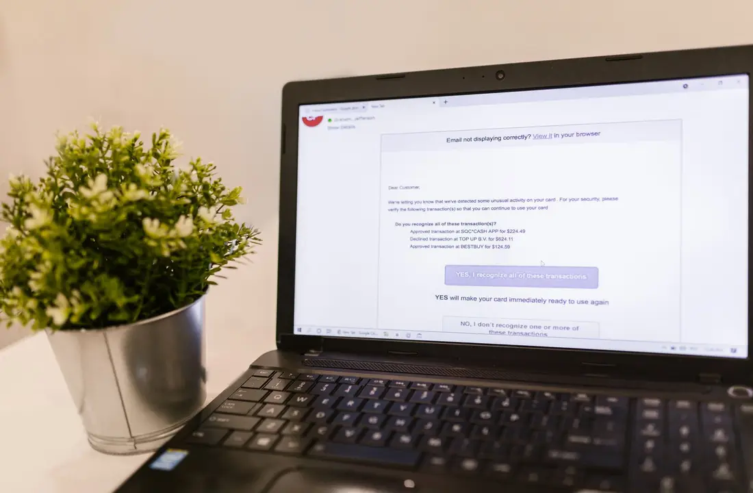 Agent IA de tri des e-mails et messages entrants